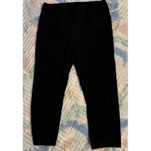 Yogalicious Lux Women's Black Cropped Premium Yoga Leggings, Large